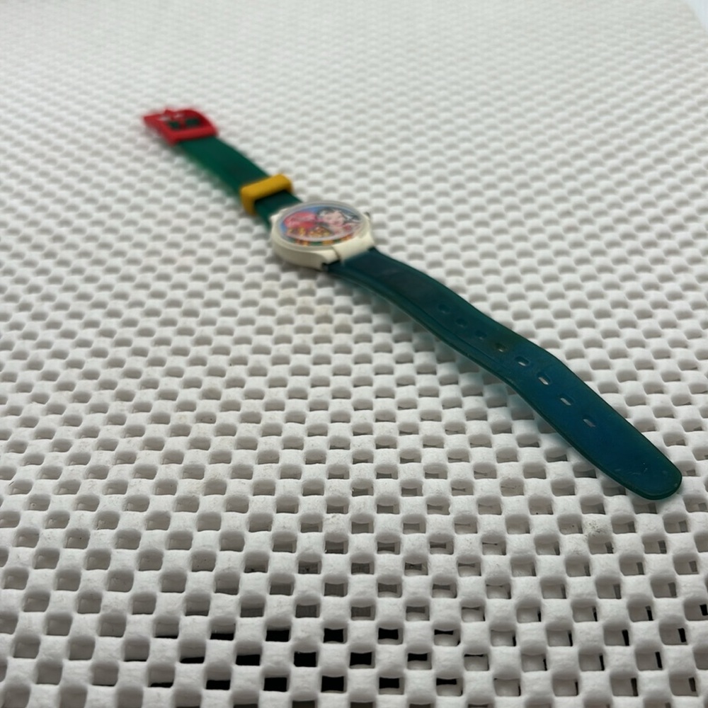 Coca Cola Swatch Watch - Picture 10 of 10